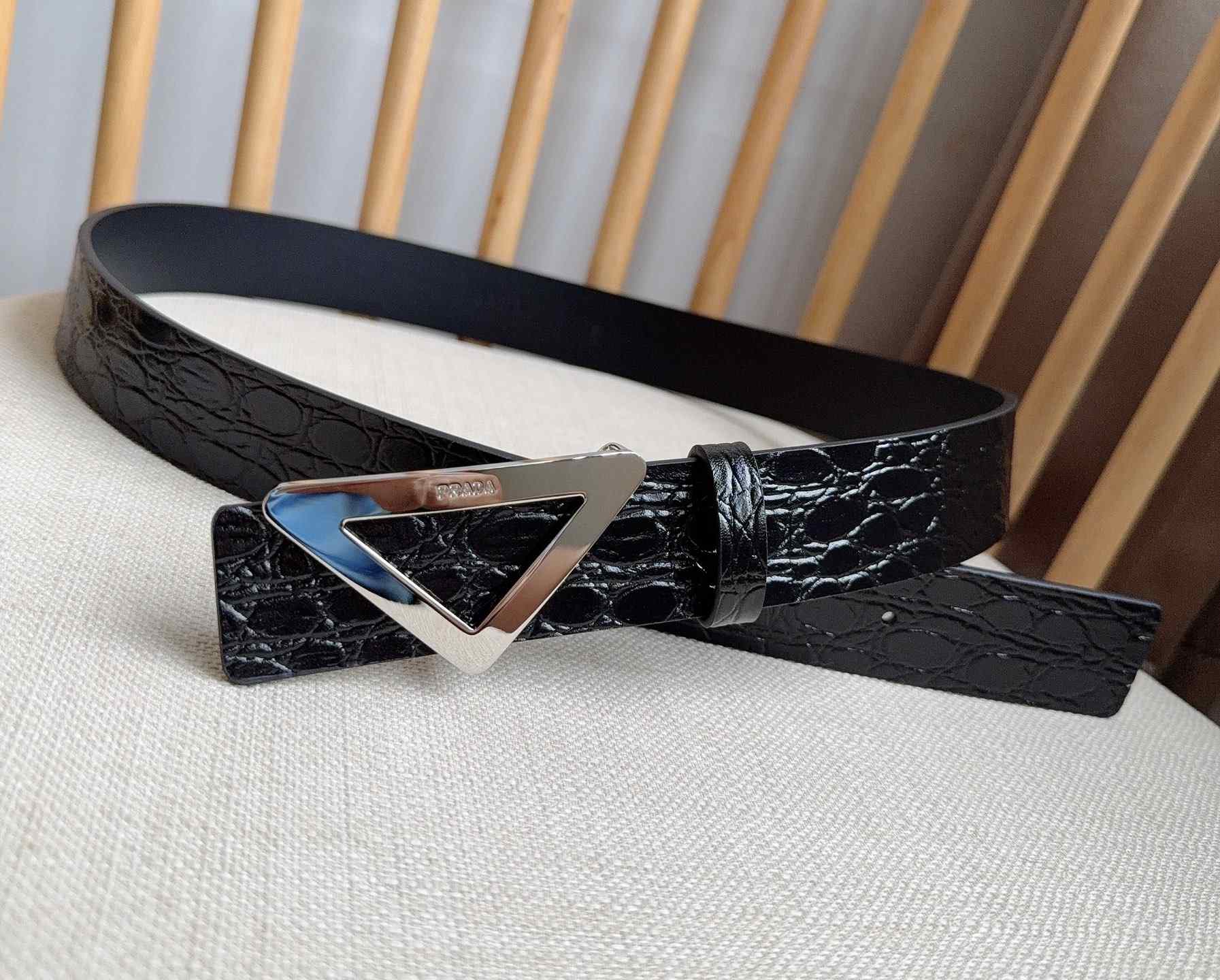 Prada Belt – 35mm