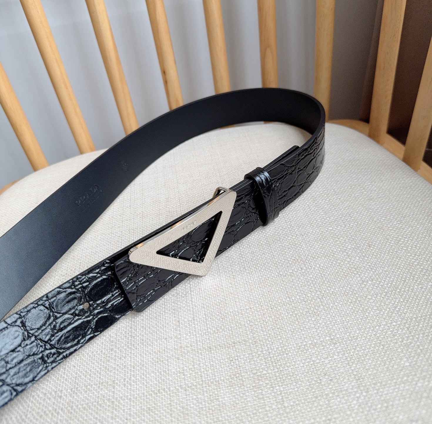 Prada Belt – 35mm