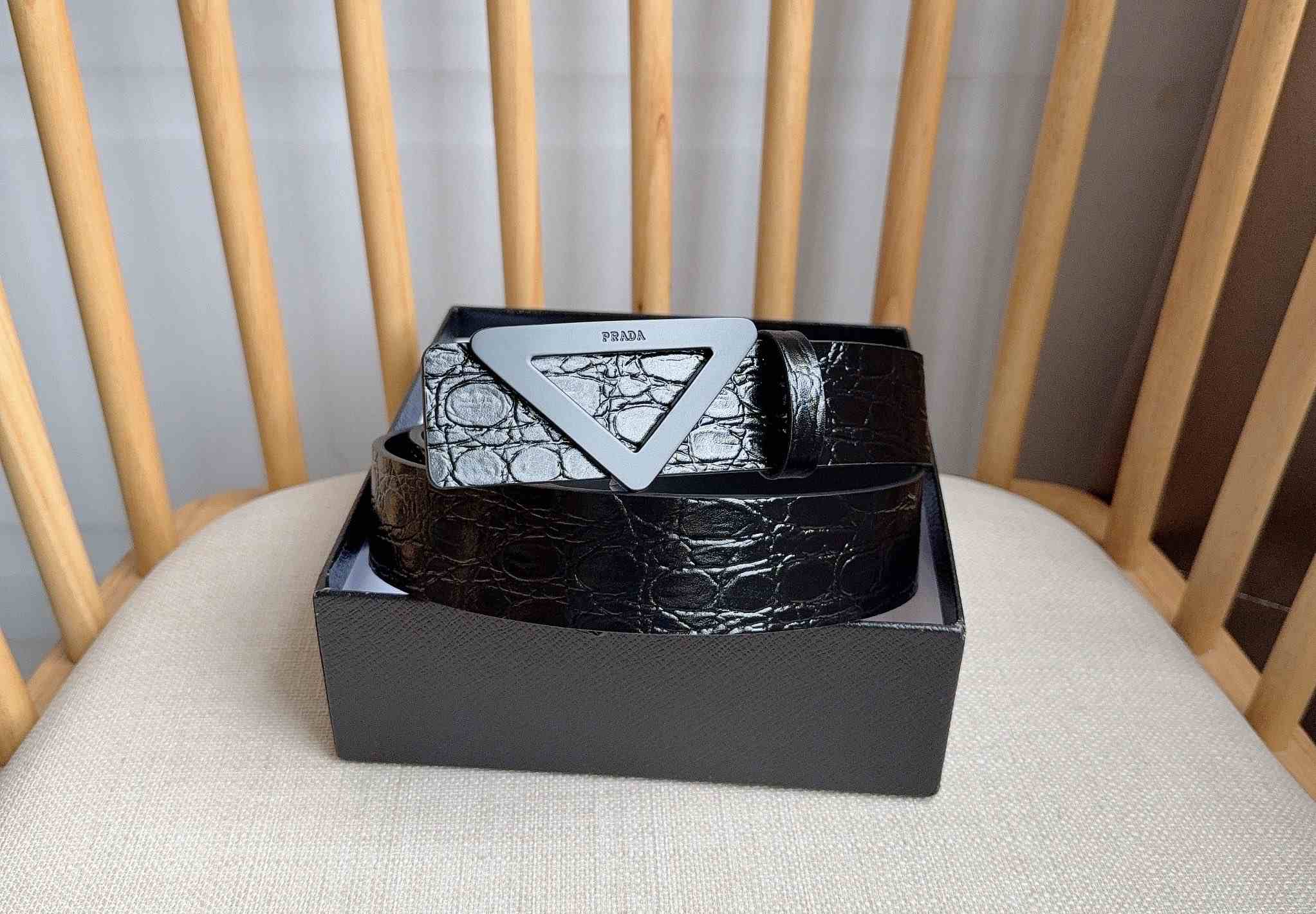 Prada Belt – 35mm