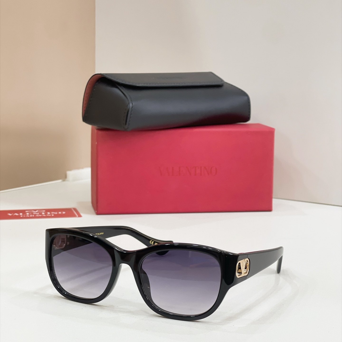 VALENTINO Sunglasses - VG0039SK