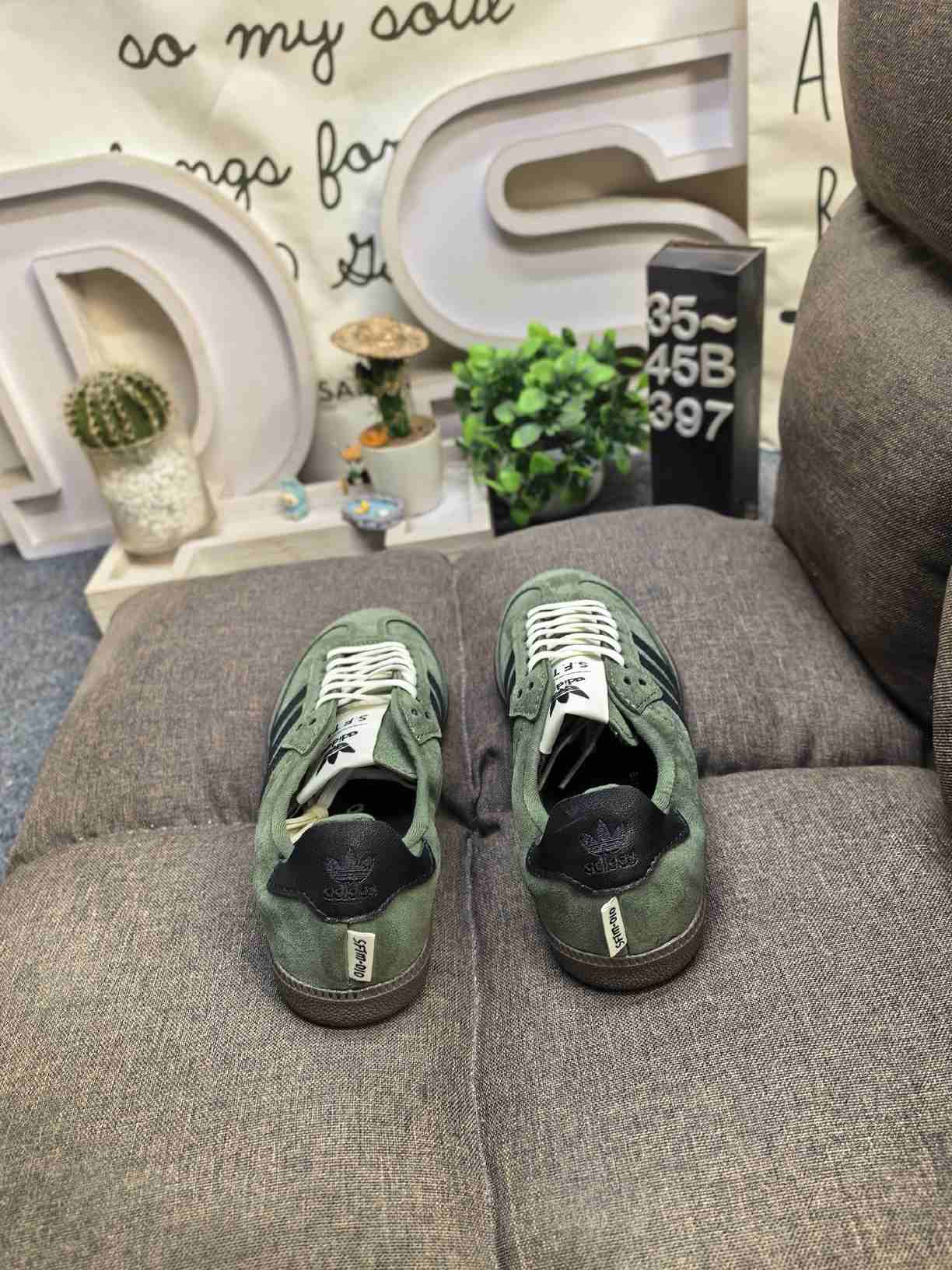 adidas ADISTAR SAMBA CUSHION SFTM Shoes - HP8257
