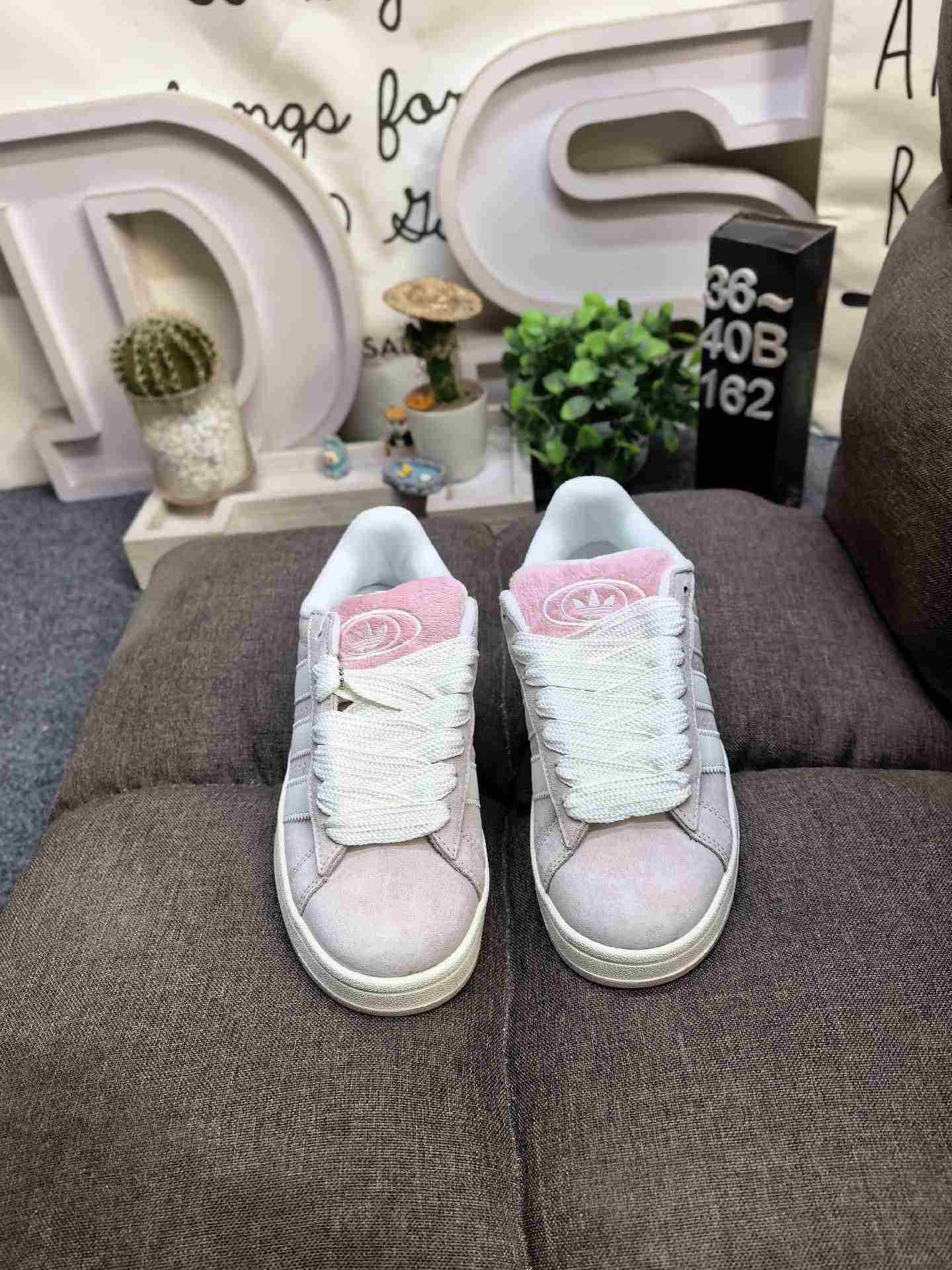 adidas CAMPUS 00s TKO Shoes