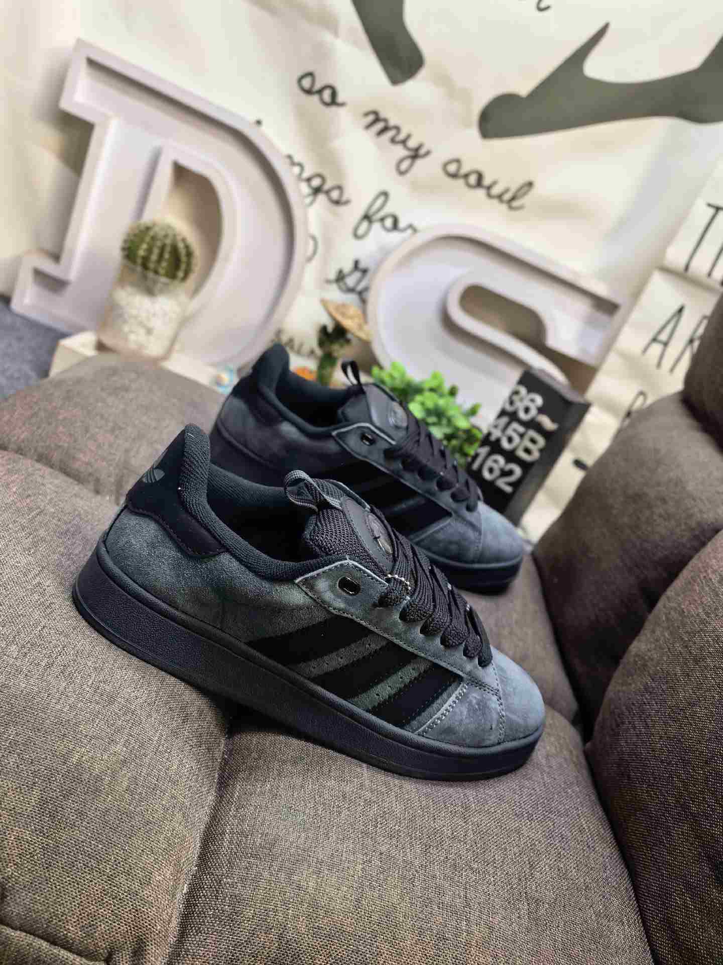 adidas CAMPUS 00s TKO Shoes