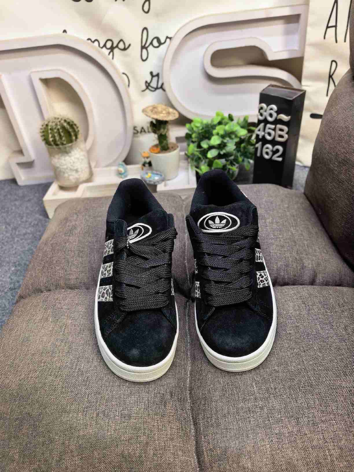 adidas CAMPUS 00s TKO Shoes