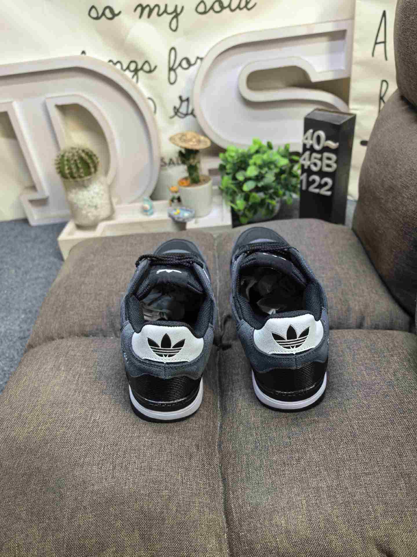 adidas ZX 750 Hd Shoes