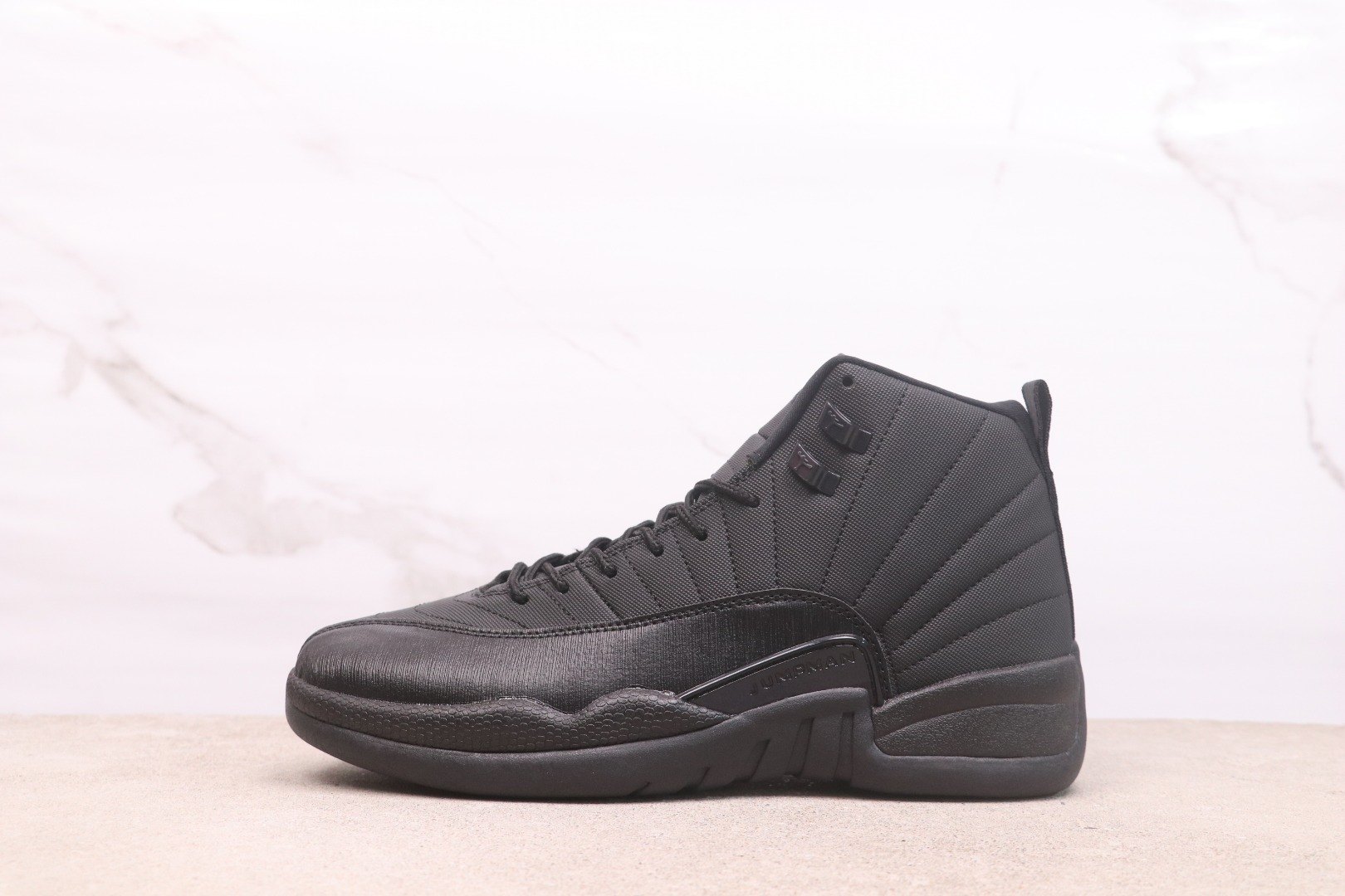 Air Jordan 12 BQ6852-001
