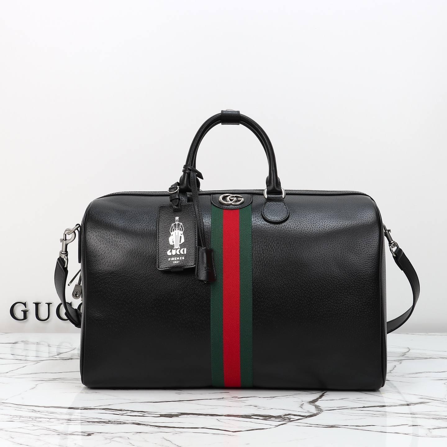 Gucci Savoy Medium Duffle Bag โ 834460