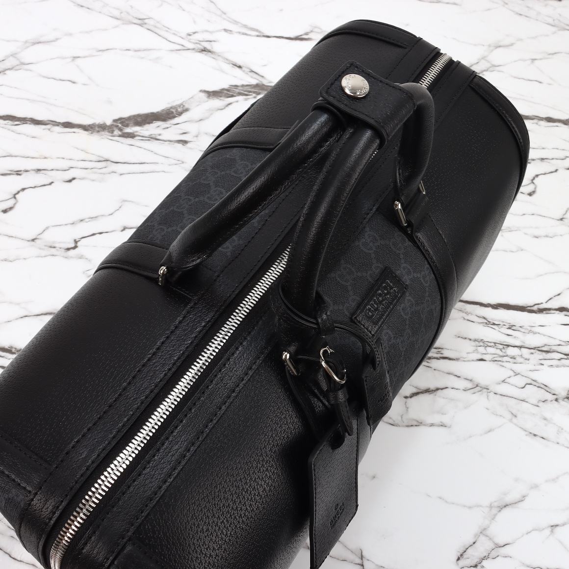 Gucci GG Medium Duffle Bag — 795458