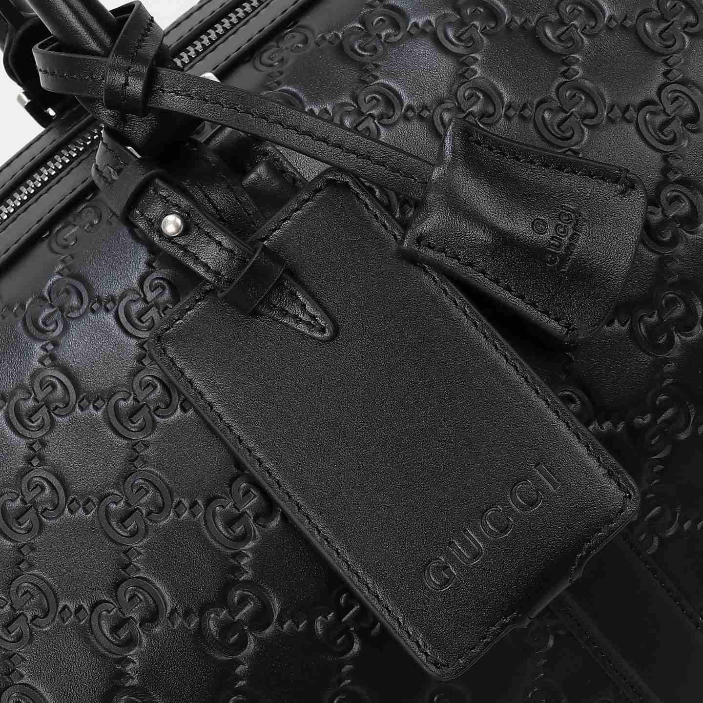 Gucci GG Emblem Medium Duffle Bag — 850220