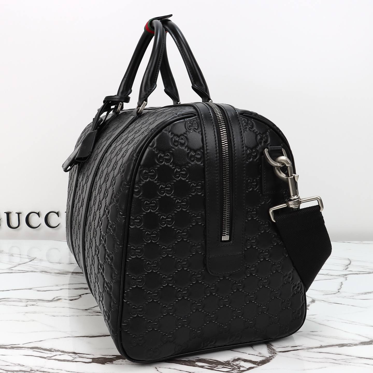 Gucci GG Emblem Medium Duffle Bag — 850220