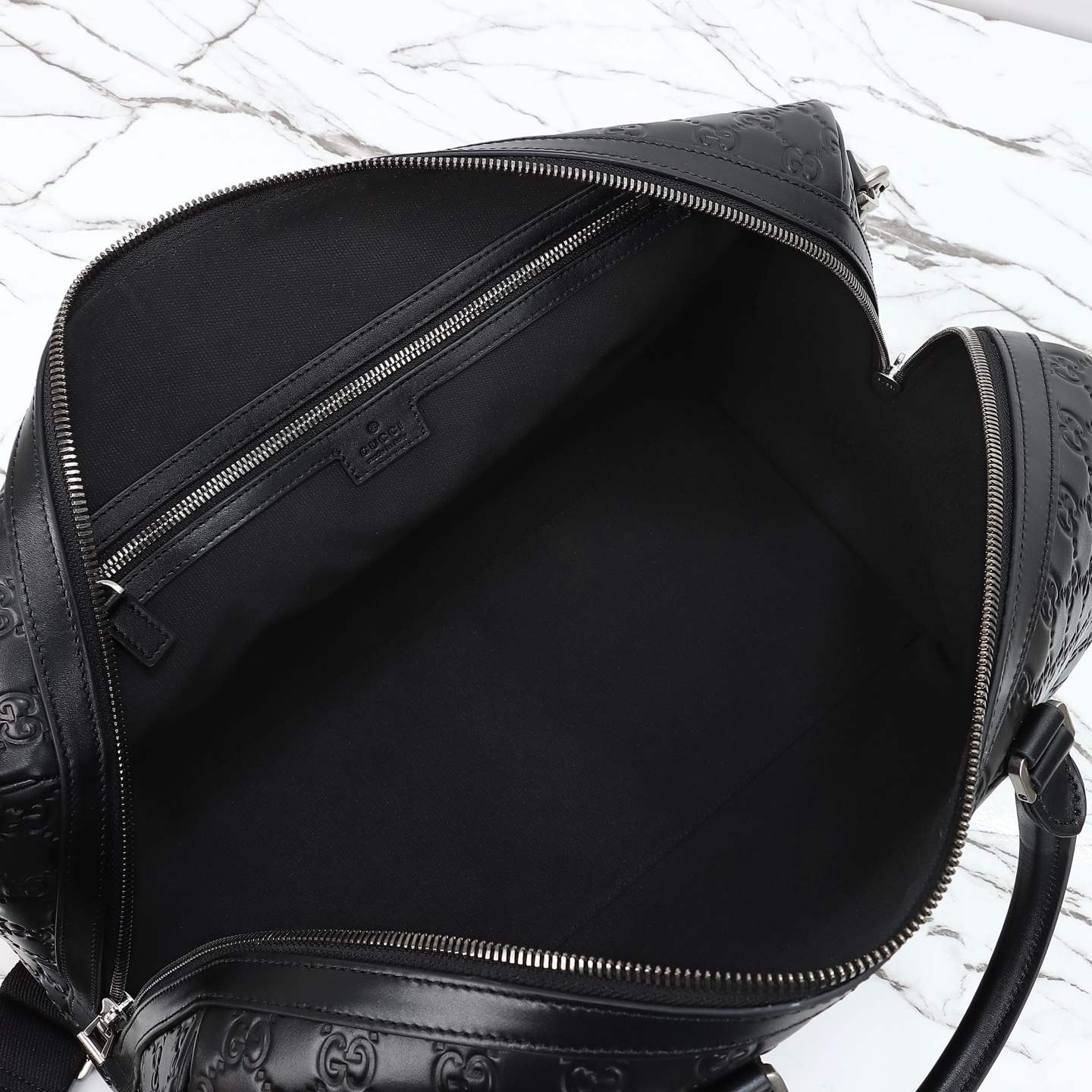 Gucci GG Emblem Medium Duffle Bag — 850220