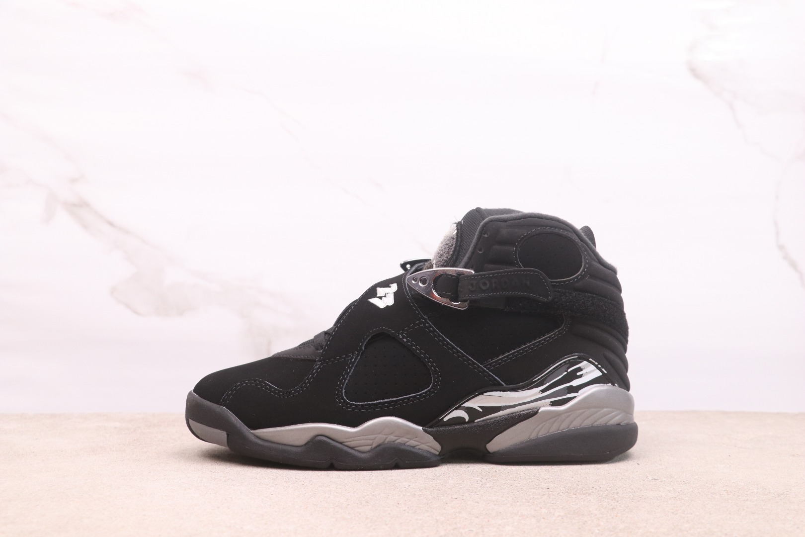 Air Jordan 8 “Chrome” 305381-007