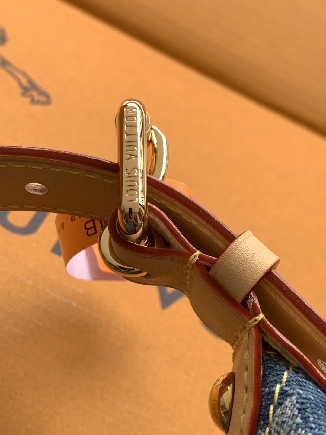 Louis Vuitton Baggy — M27329