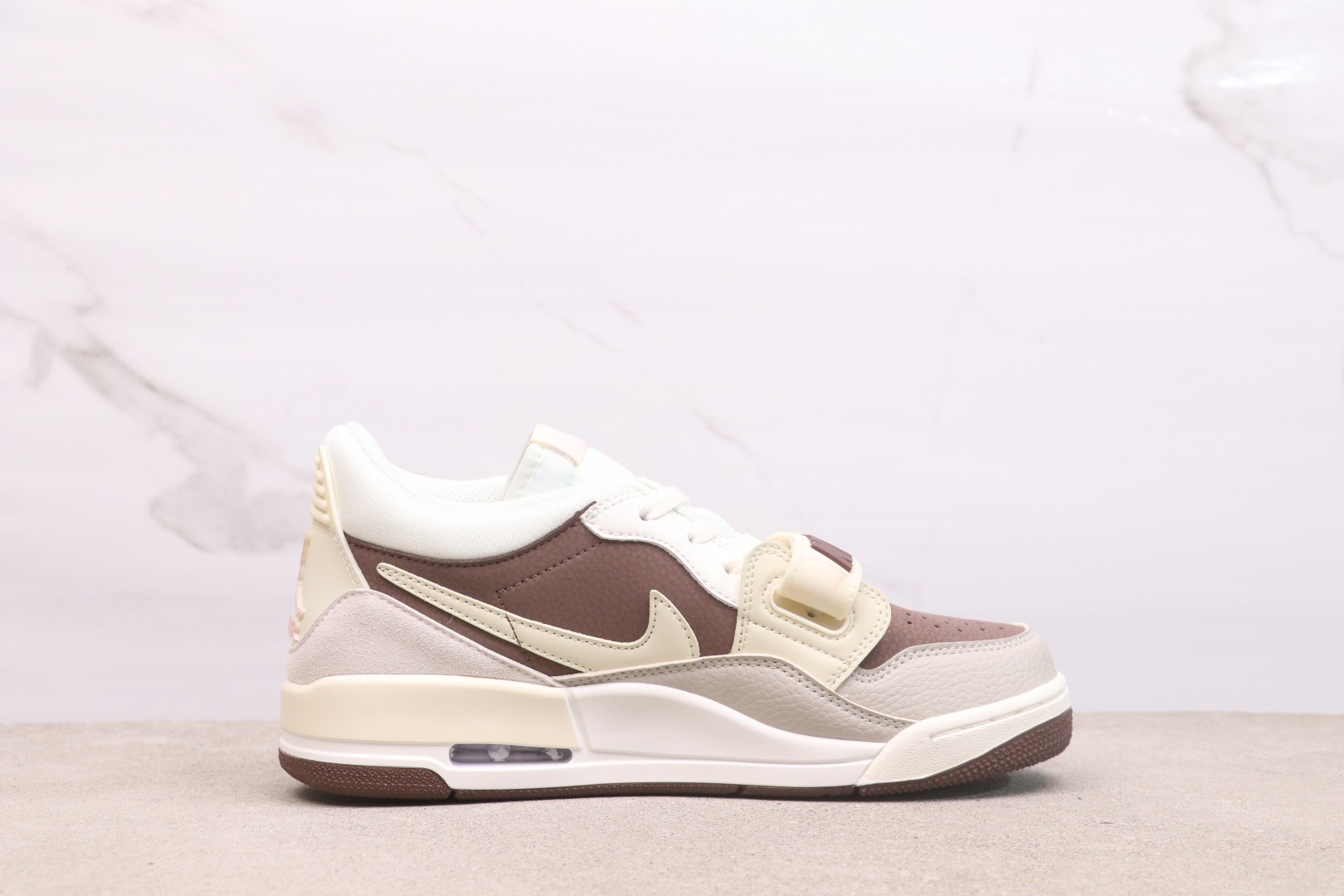 Air Jordan Legacy 312 IV3217-211