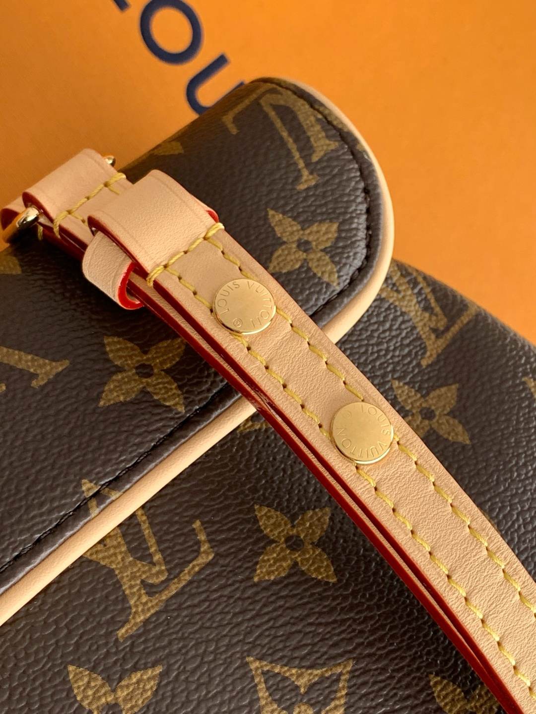 Louis Vuitton Marelle — M28613