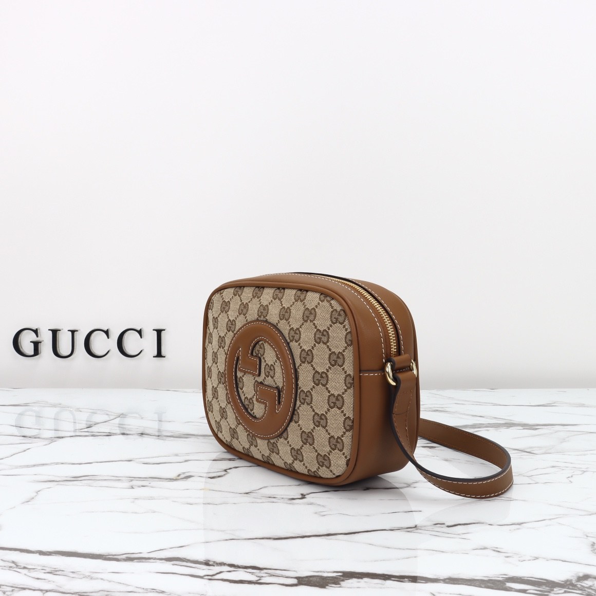 Gucci Camera Bag — 820429