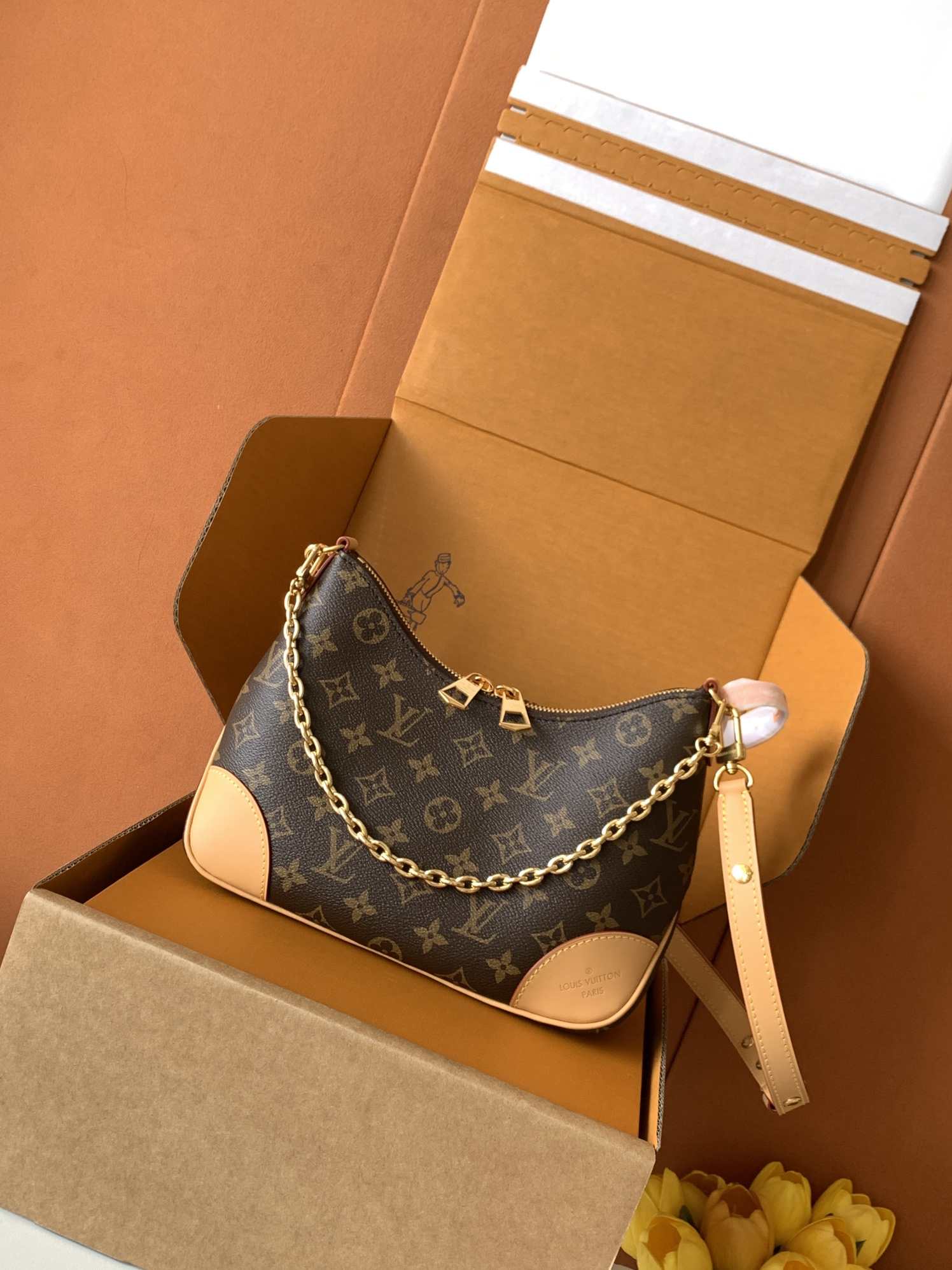 Louis Vuitton Boulogne PM Shoulder Bag, Natural-Tone Trim โ M45832