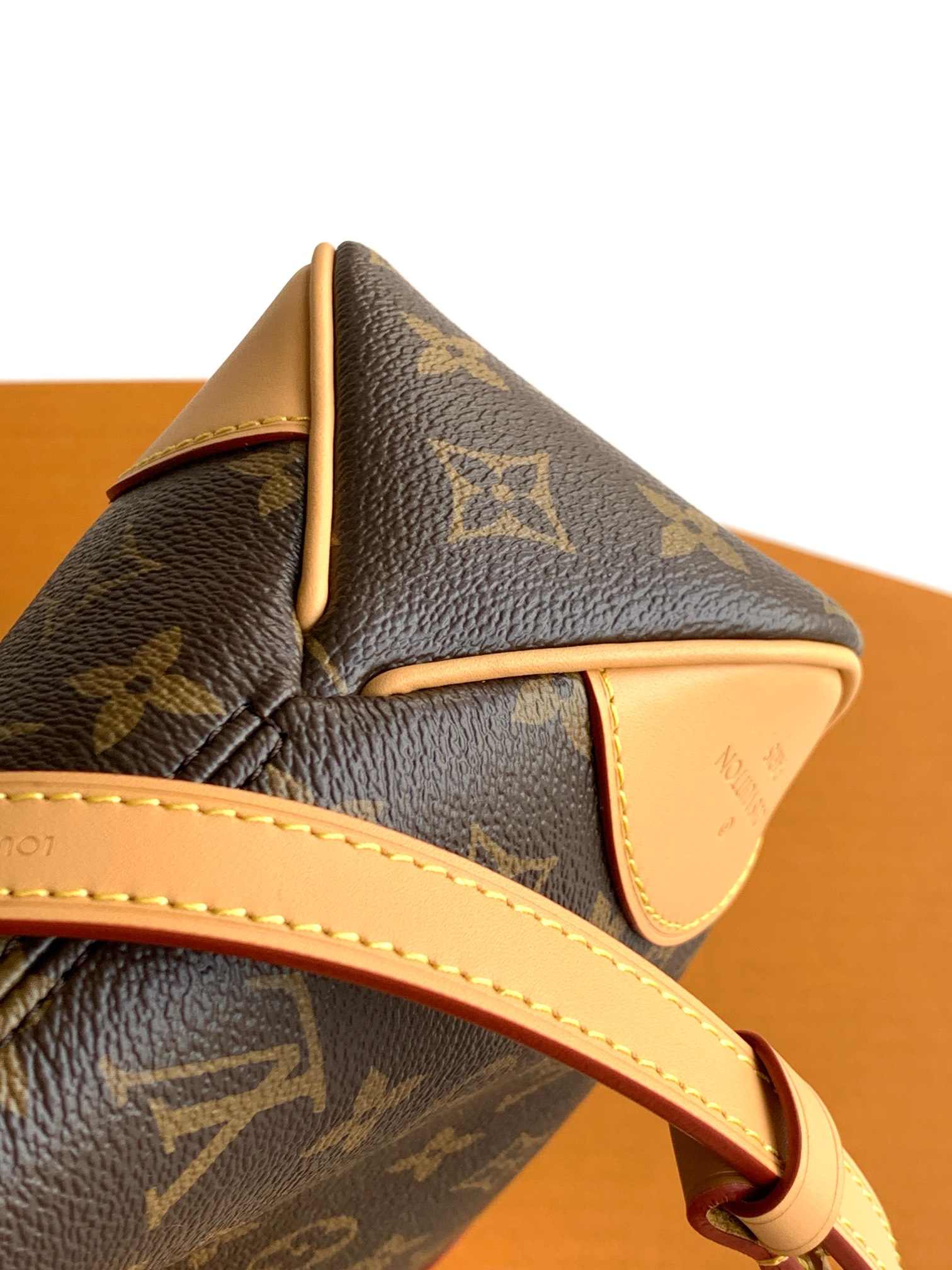 Louis Vuitton Boulogne PM Shoulder Bag, Natural-Tone Trim — M45832