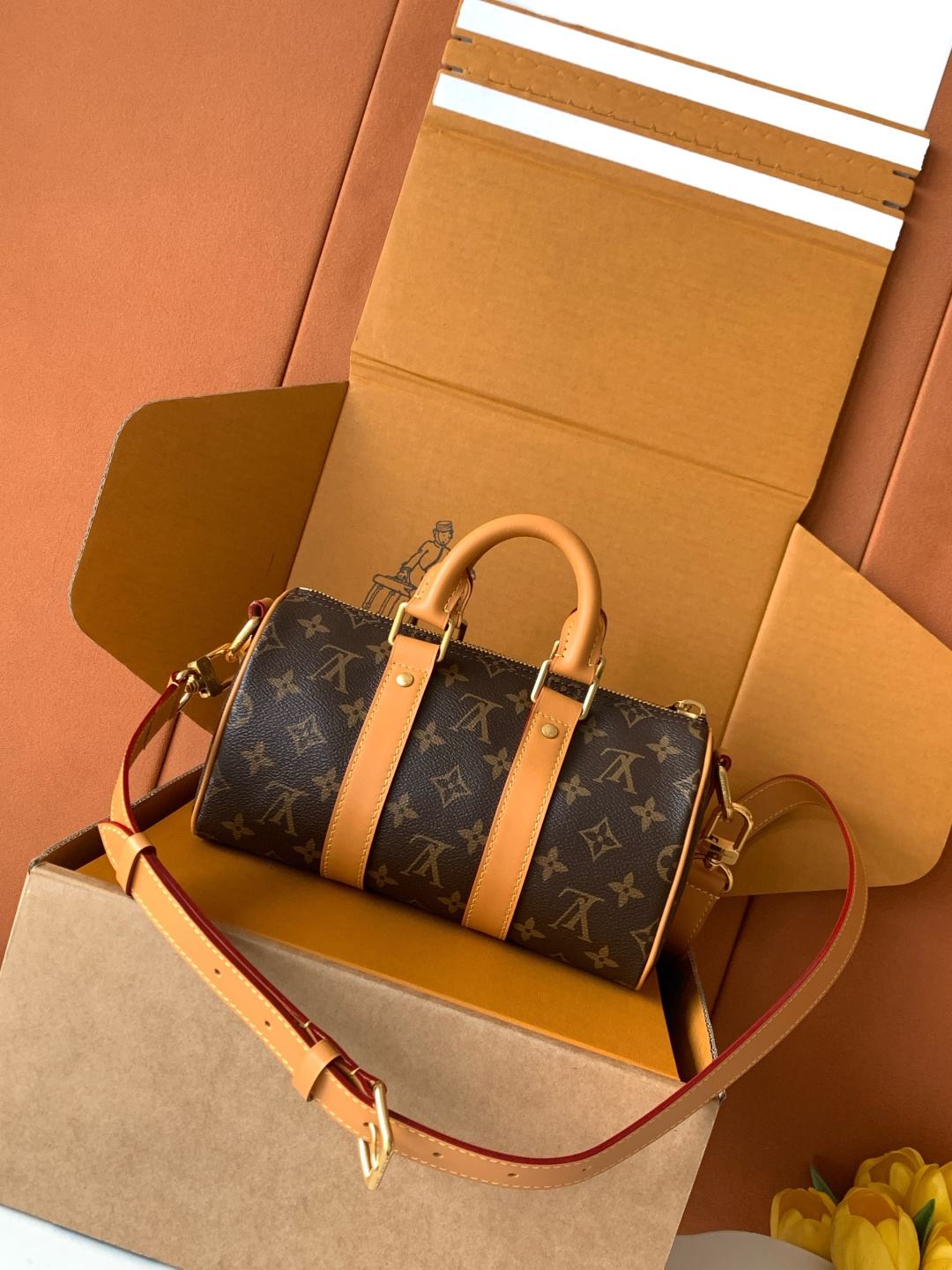 Louis Vuitton Keepall Bandoulière 25 — M28957