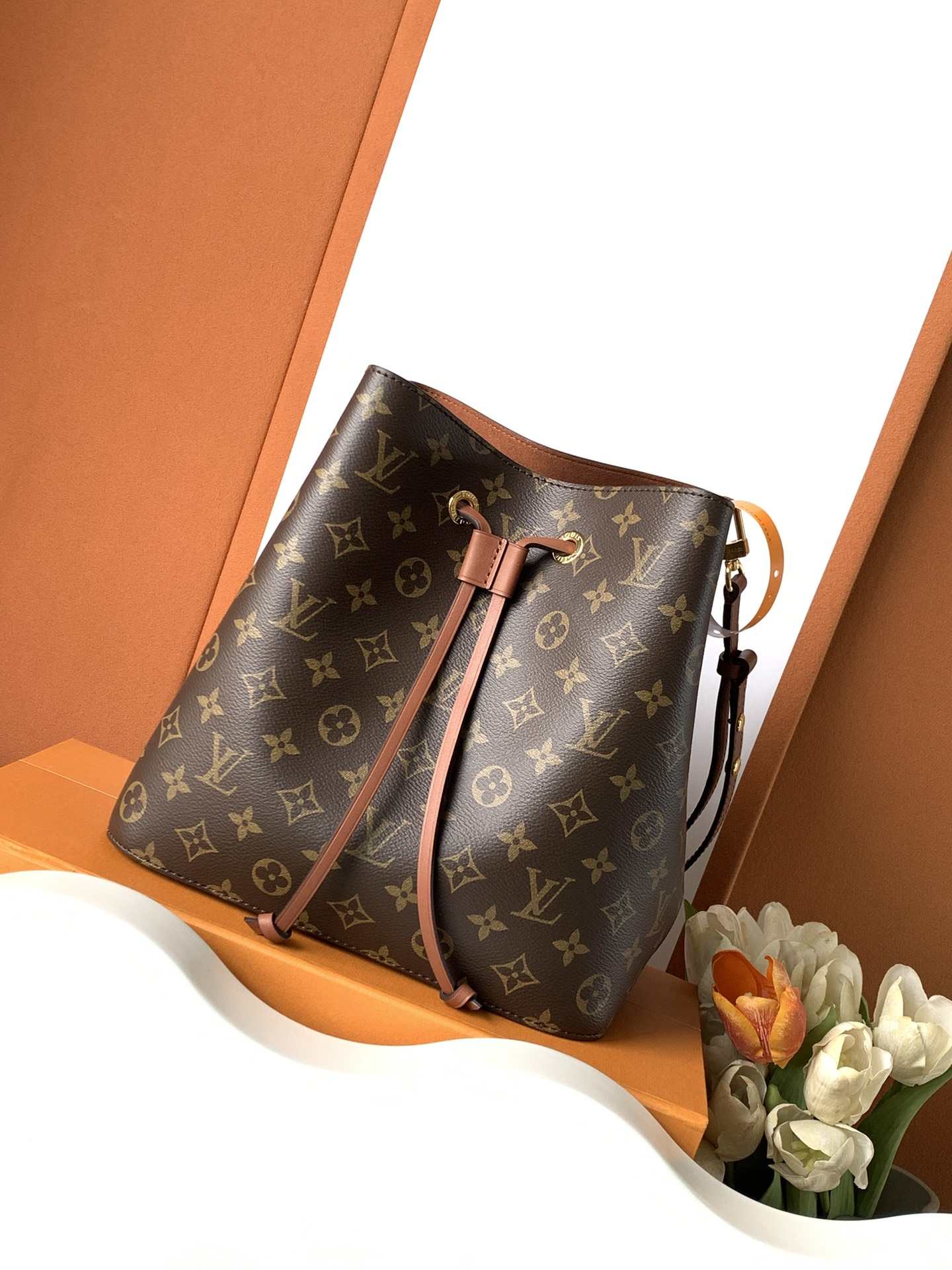 Louis Vuitton NéoNoé MM — LV-M44887-SRC0091, Product 24578