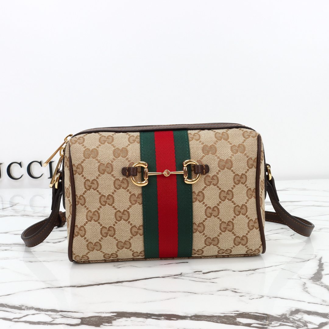 Gucci Horsebit Web small camera bag — A008PZ