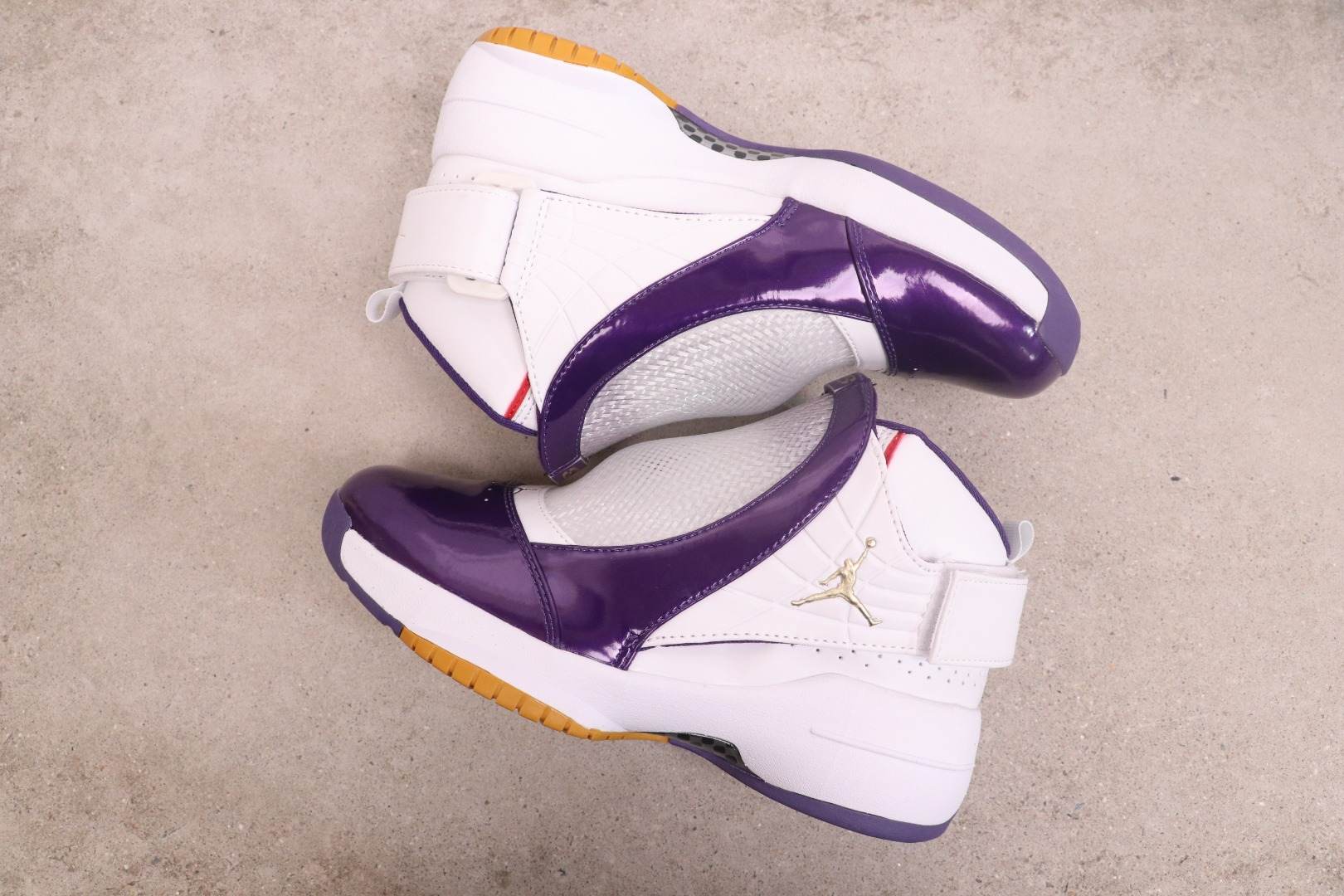 AIR JORDAN 19 RETRO 307546-172
