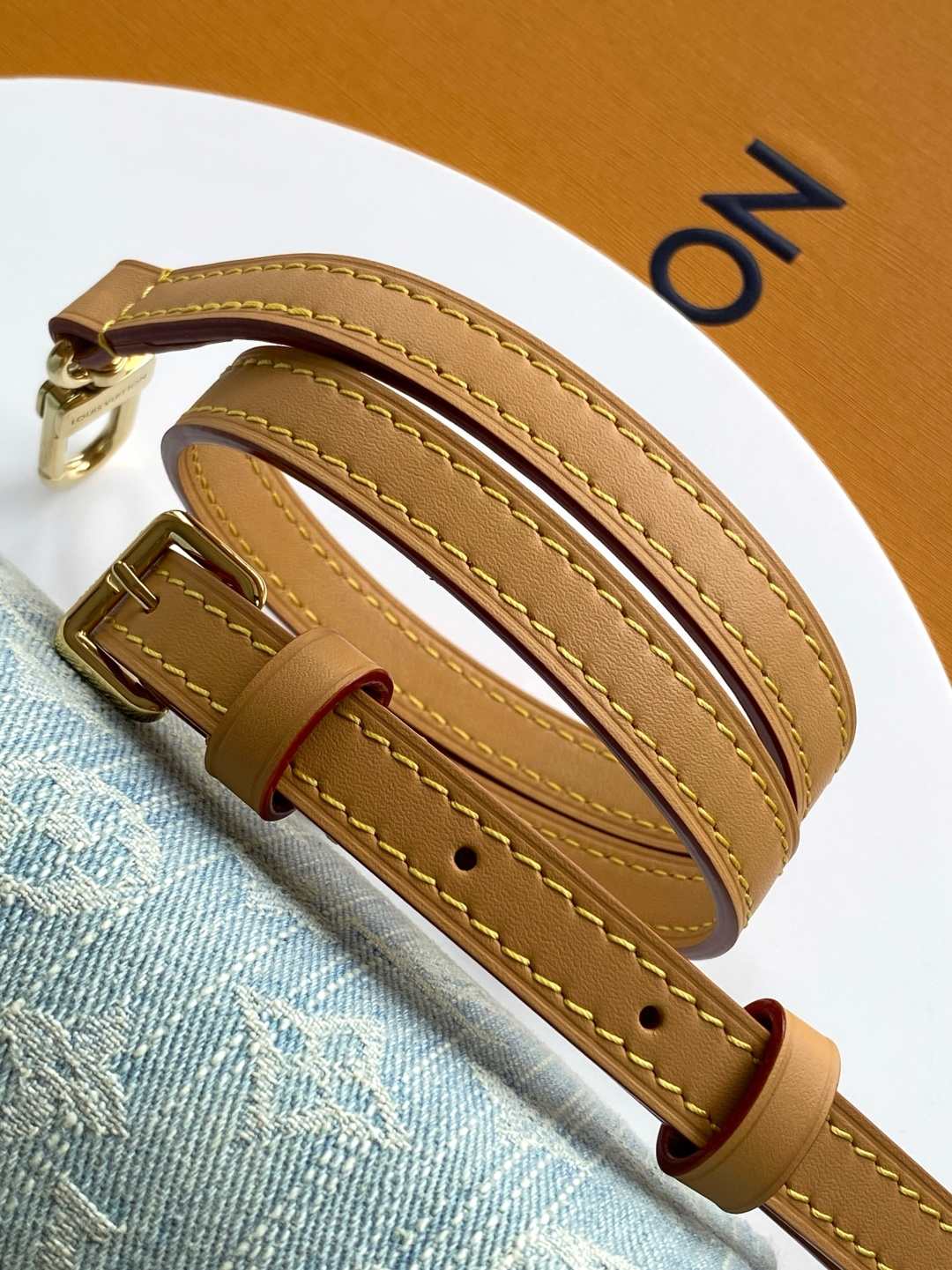 Louis Vuitton Nano Speedy — LV-M11212-SRC0117