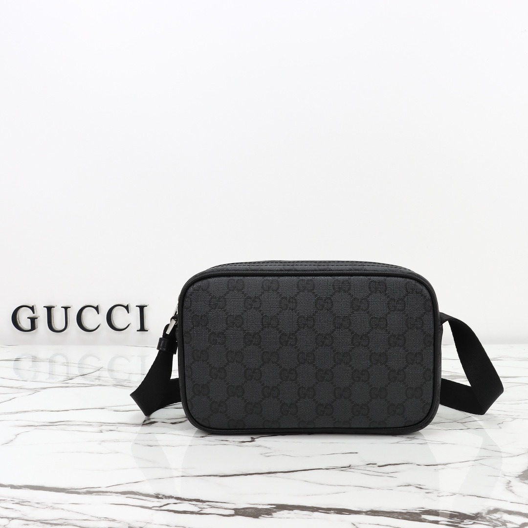 Gucci Essence Classic mini crossbody bag — 876494