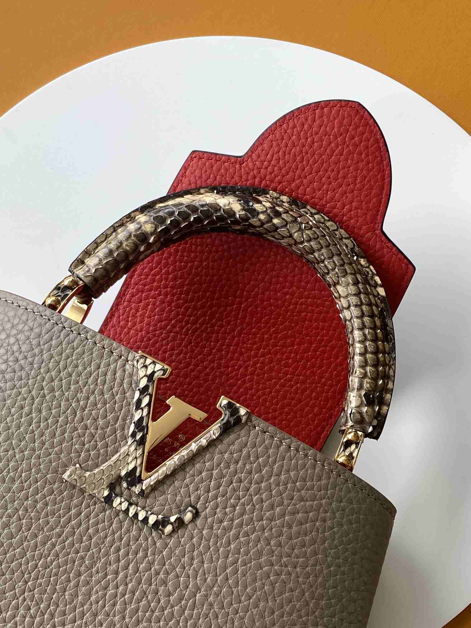 Louis Vuitton Capucines Mini Top-Handle Bag — LV-N82067-SRC0150
