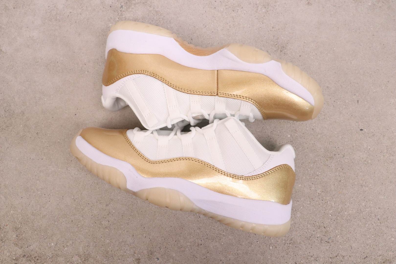 Air Jordan 11 Low “Mother’s Day” AH7860-102