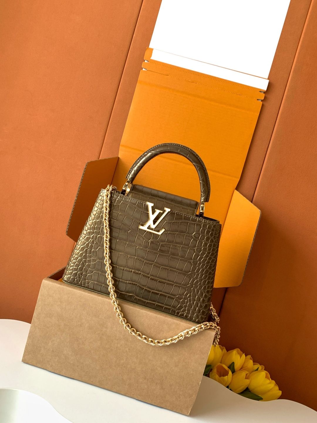 Louis Vuitton Capucines-Style Top-Handle Bag — LV-M81215-SRC0165
