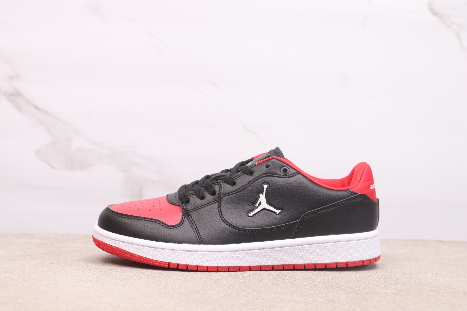 JORDAN COURT CONNECT LOW IQ5698-003