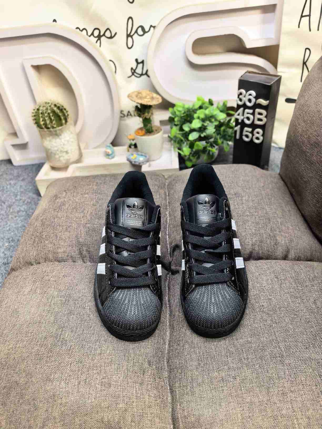 adidas SUPERSTAR II Shoes - KH9019