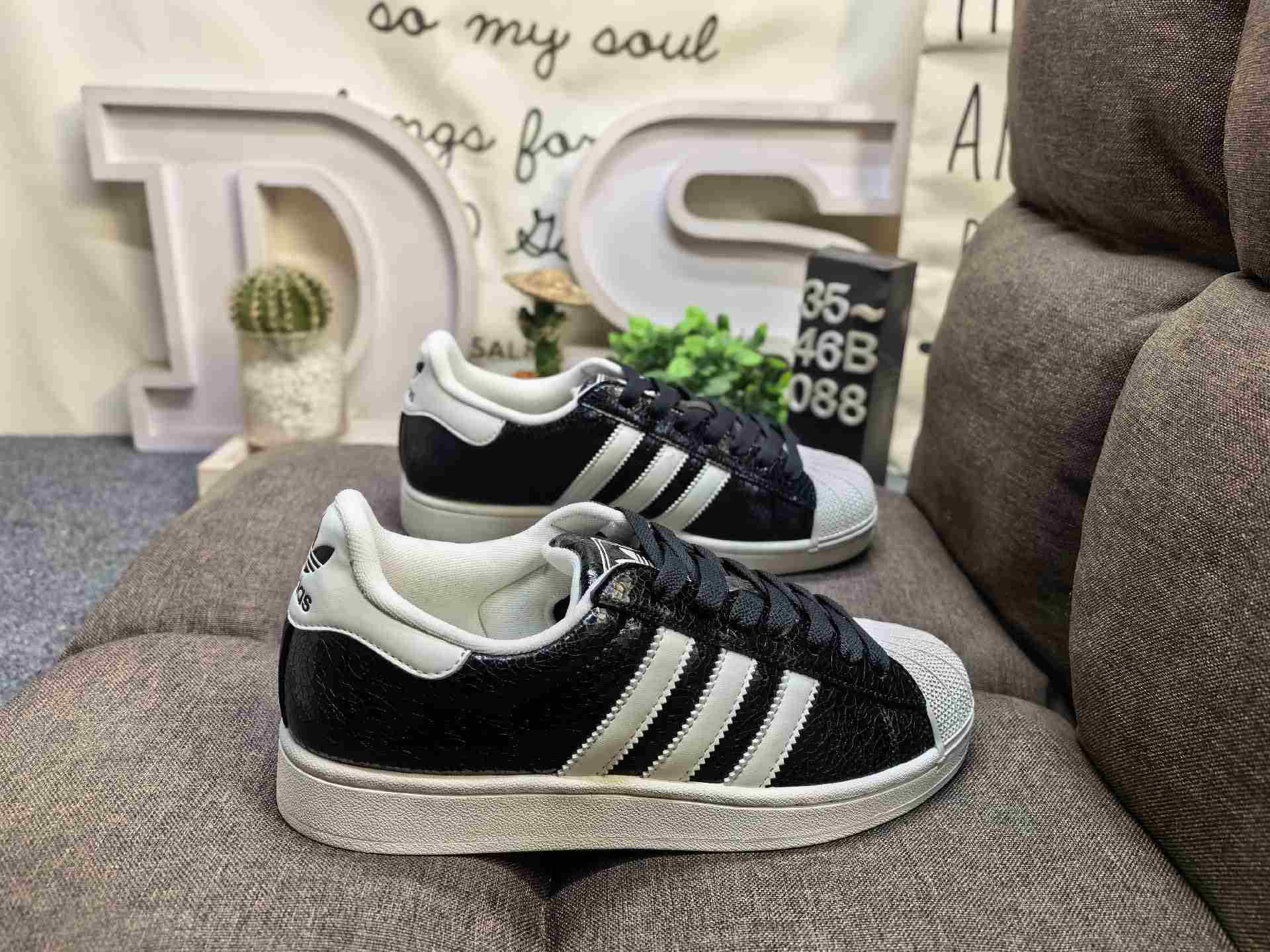 adidas SUPERSTAR II Shoes - JS4014