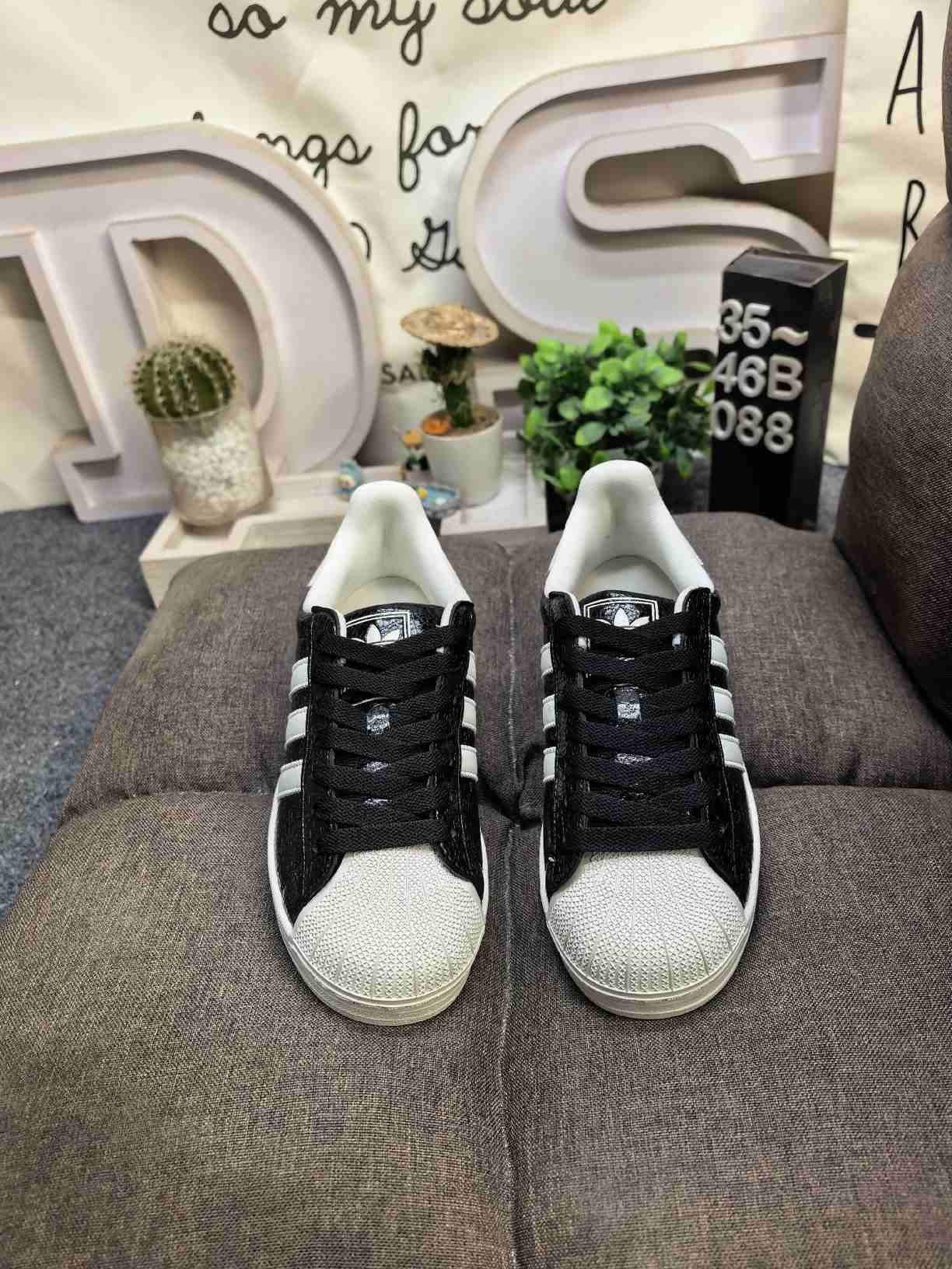 adidas SUPERSTAR II Shoes - JS4014