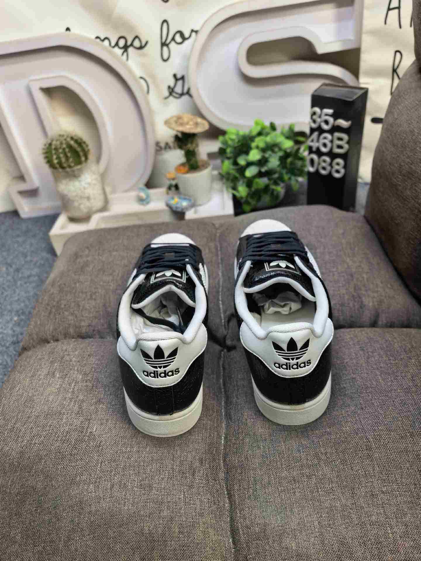 adidas SUPERSTAR II Shoes - JS4014