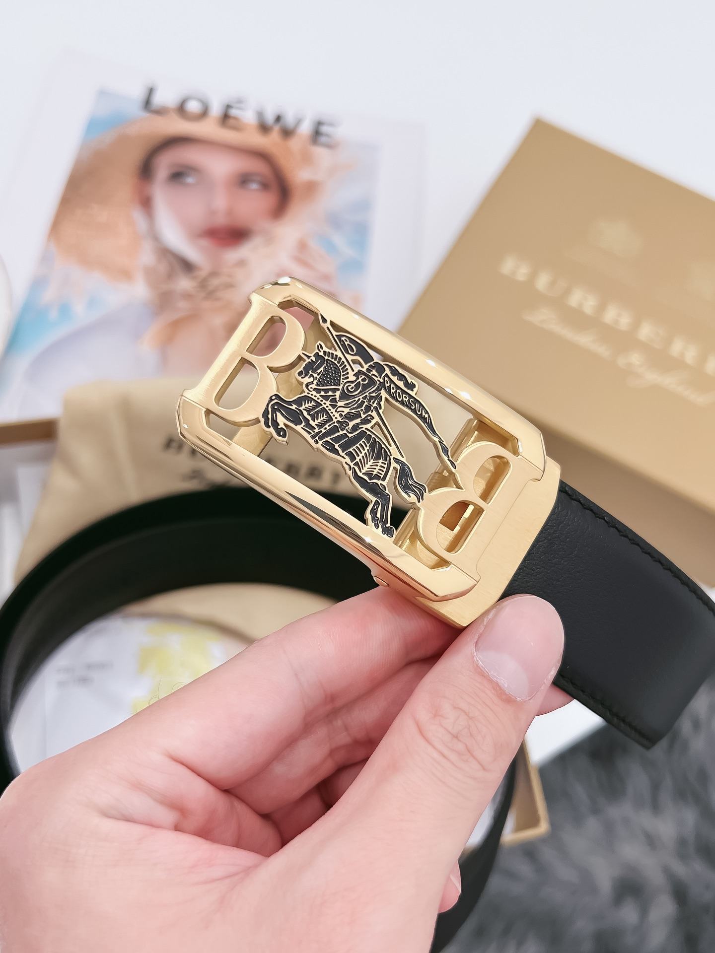 Burberry Belt – 35mm