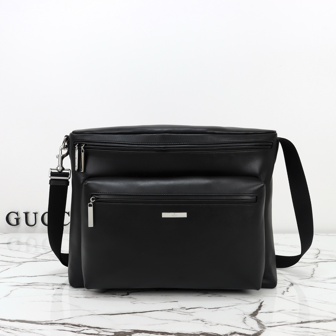 Gucci Tag Large Crossbody Bag — 875369