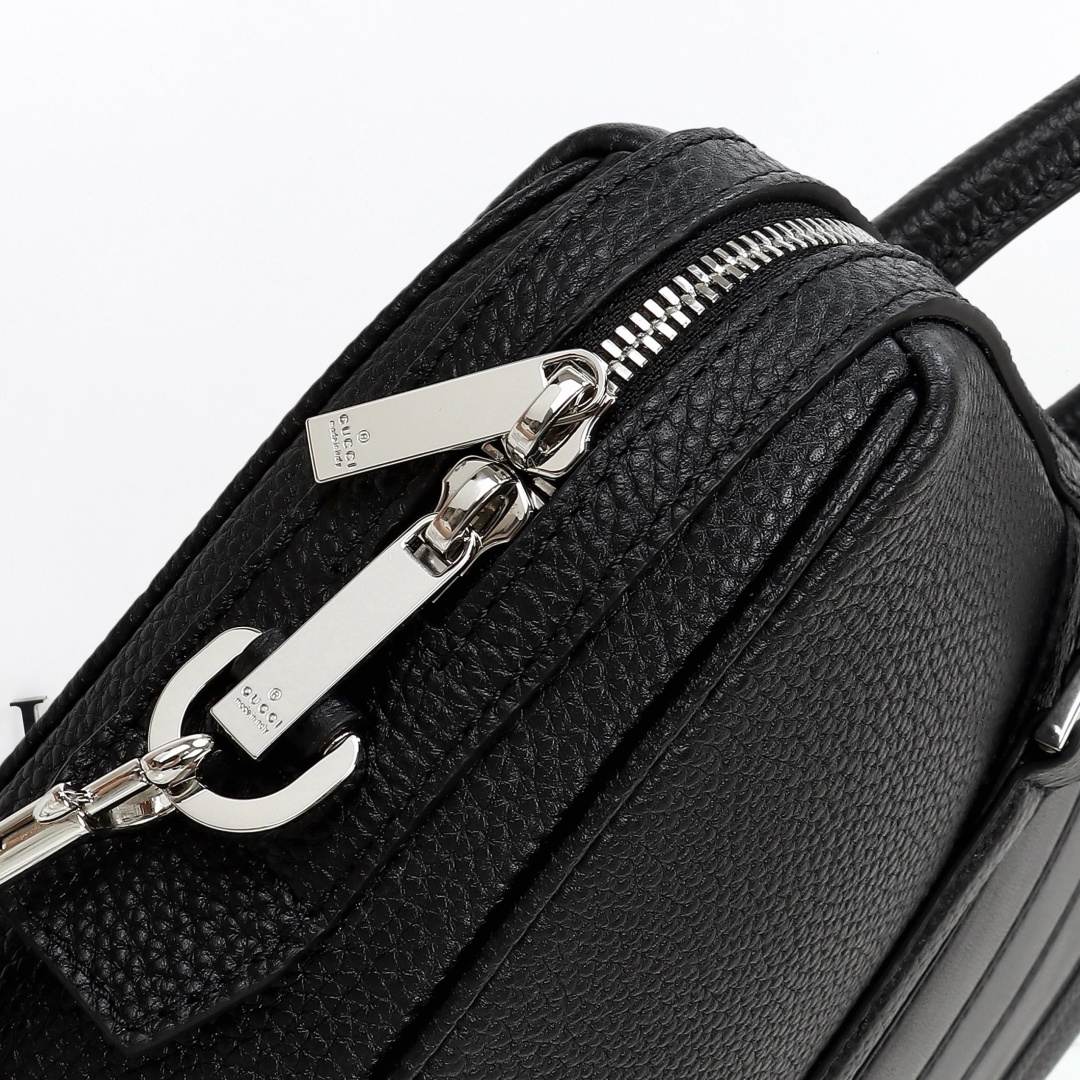 Gucci Medium Briefcase — A0007X