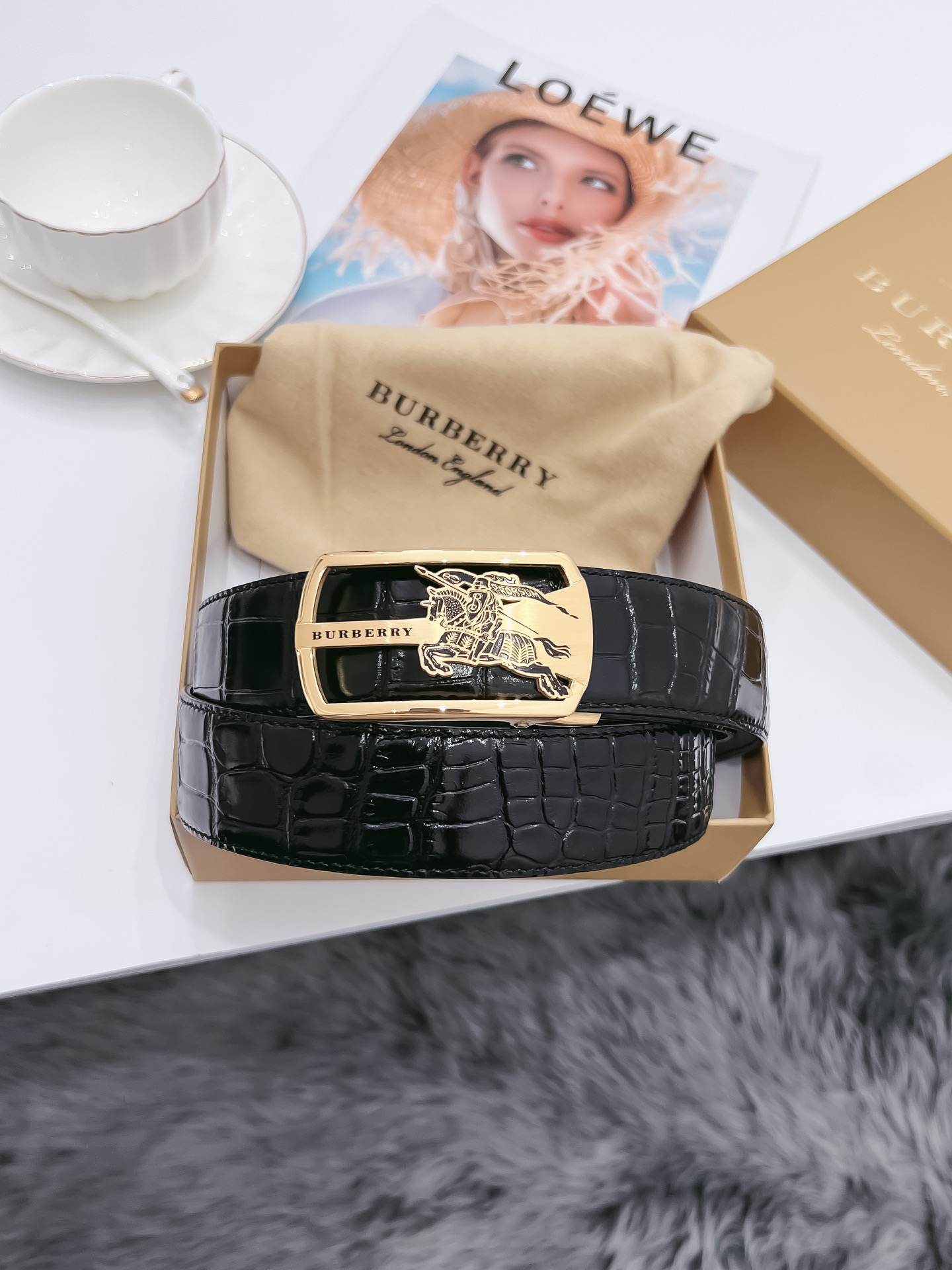 Burberry Belt – 35mm
