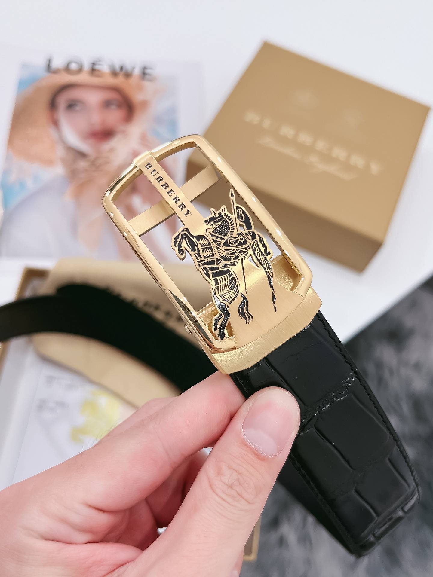 Burberry Belt – 35mm