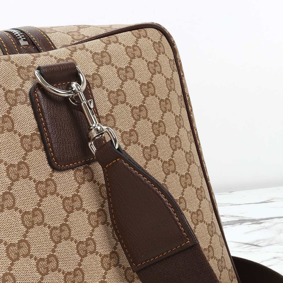 Gucci Medium Duffle Bag with Web — A00BC5