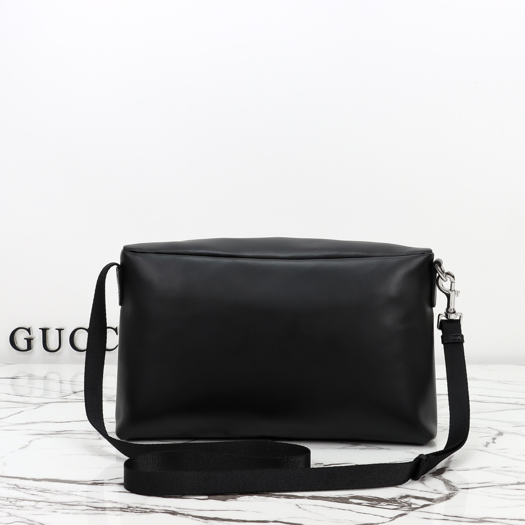 Gucci Tag Medium Crossbody Bag — 875377