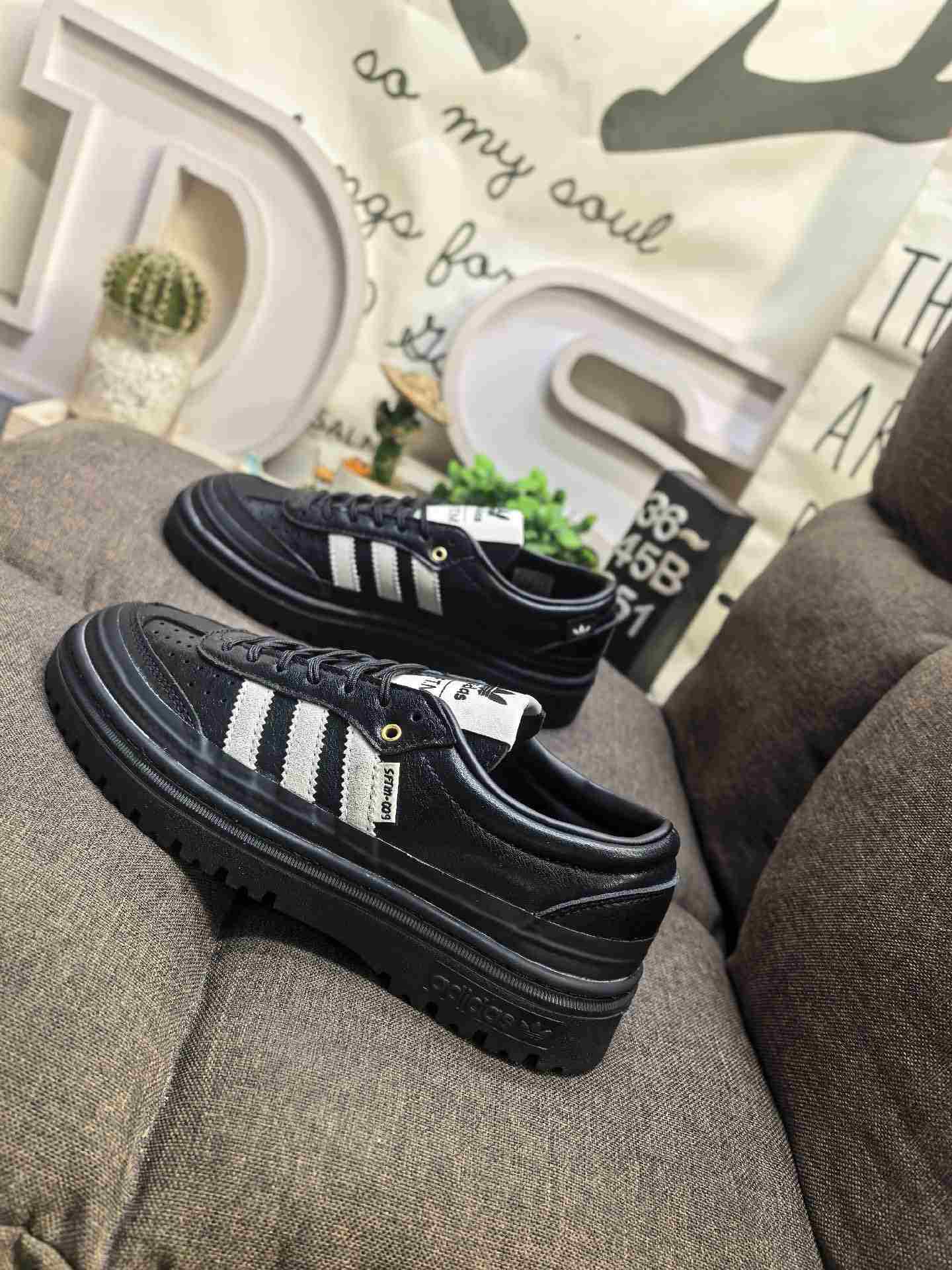 adidas SAMBA LX FREIZEIT SFTM Shoes - KI4761