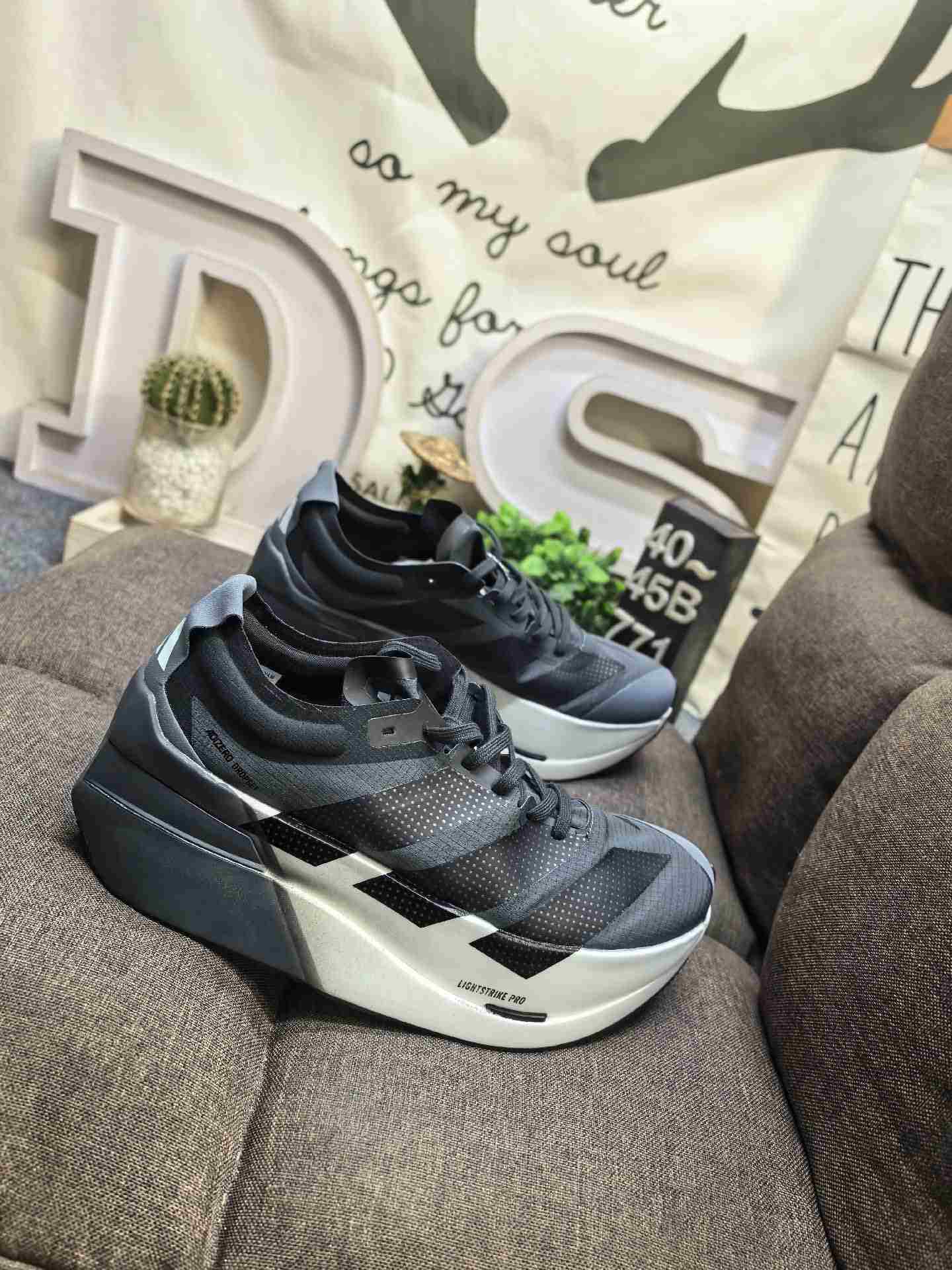 adidas ADIZERO PRIME X3S TRUNG Shoes - LA9298