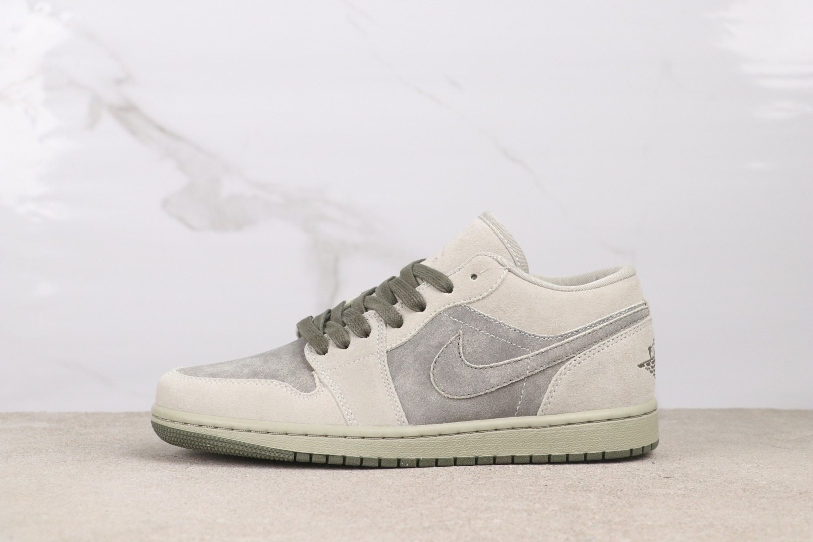 Air Jordan 1 Low IR7327-304