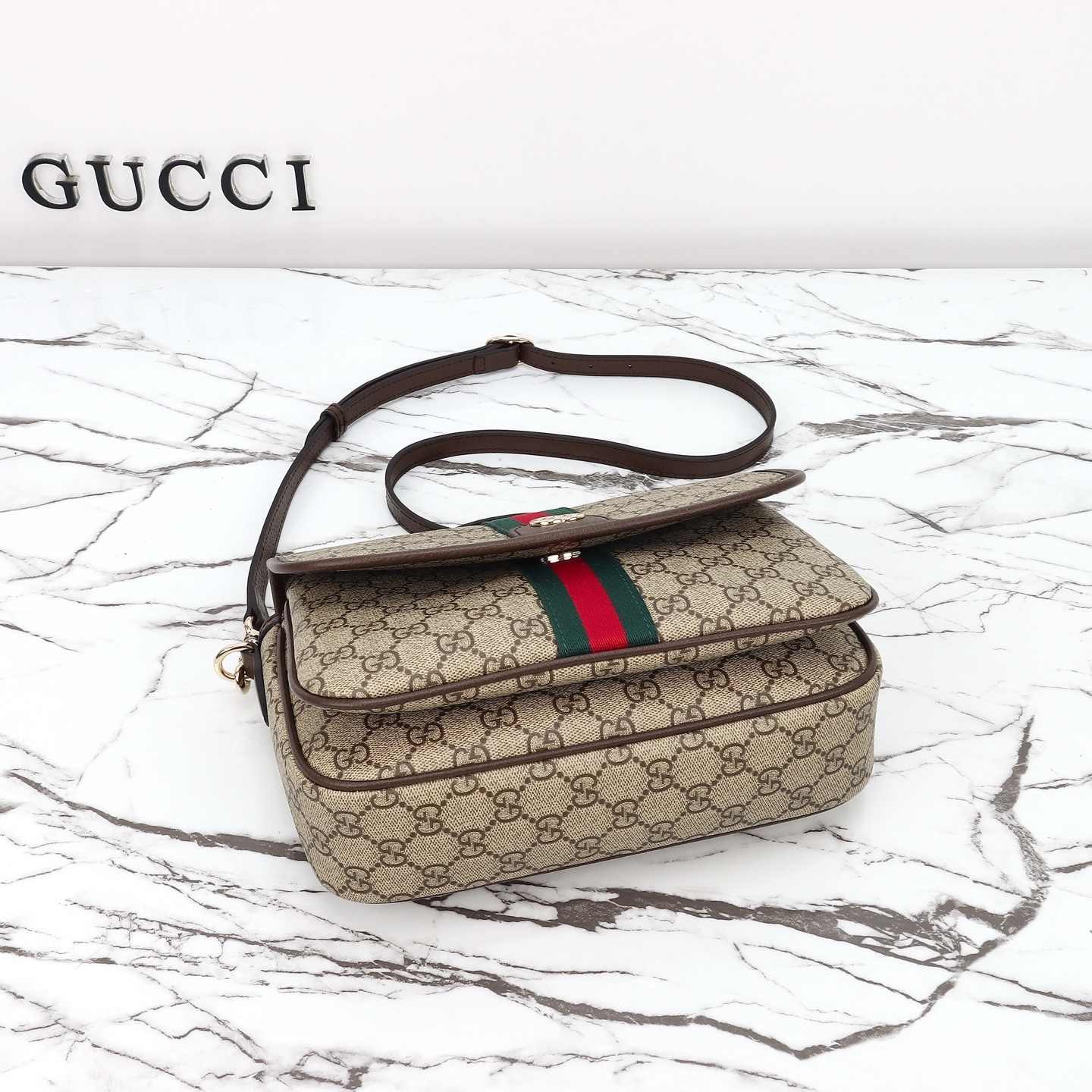 Gucci Ophidia Medium Top-Handle Bag — 836842