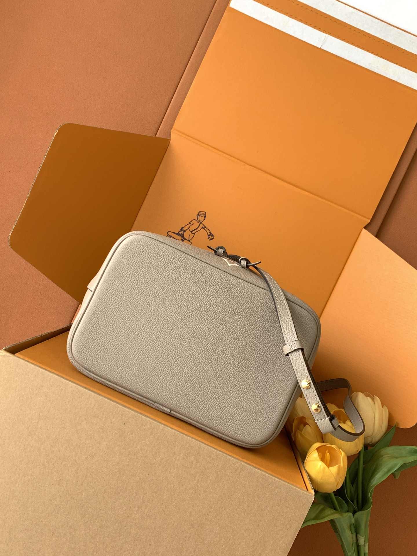 Louis Vuitton NéoNoé MM — M45555