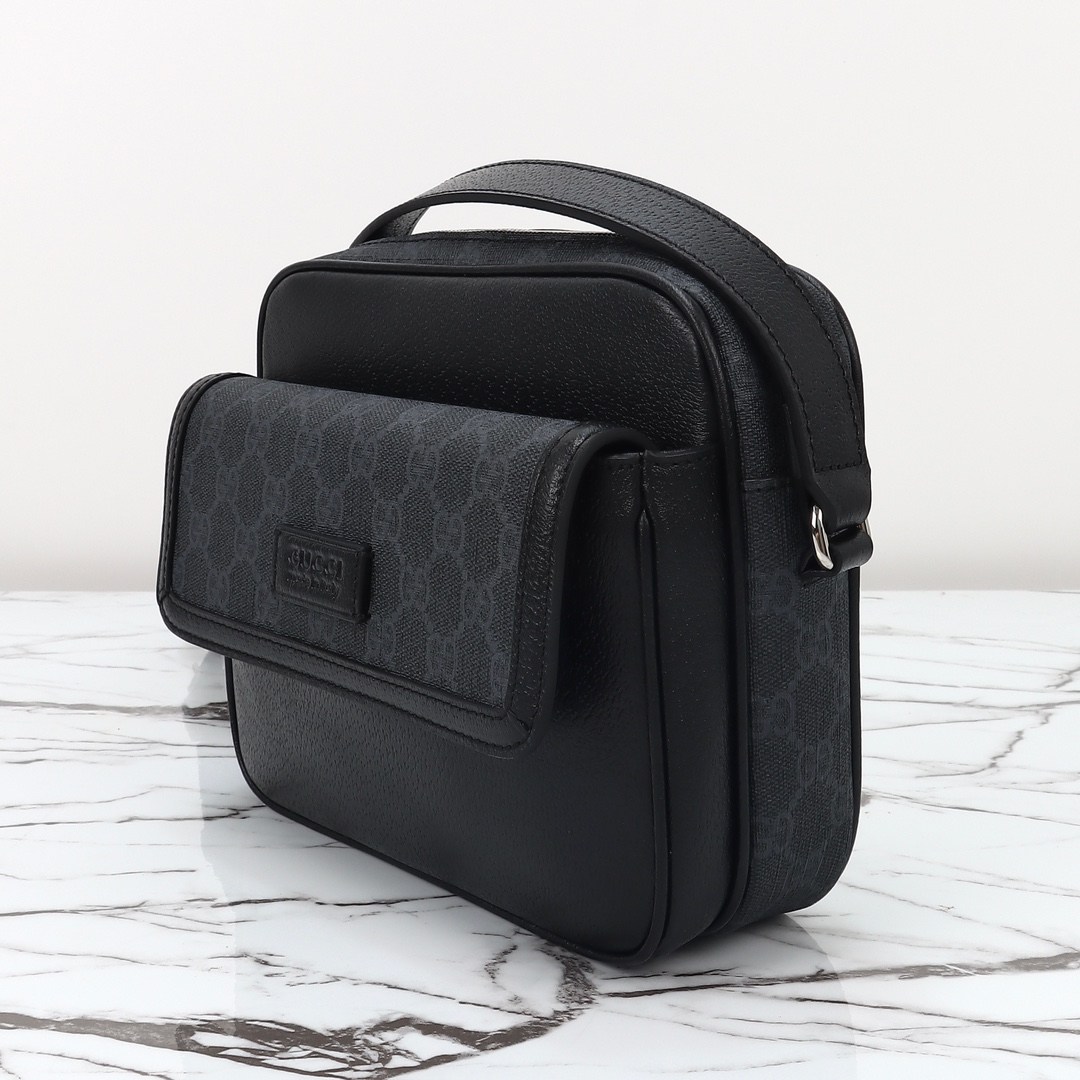 Gucci GG Supreme Small Crossbody Bag — 795464
