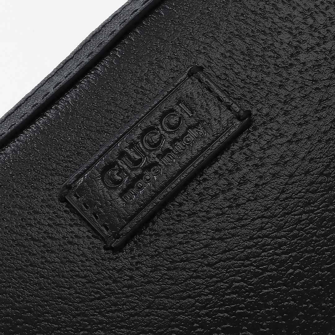 Gucci GG Supreme Small Crossbody Bag — 795465